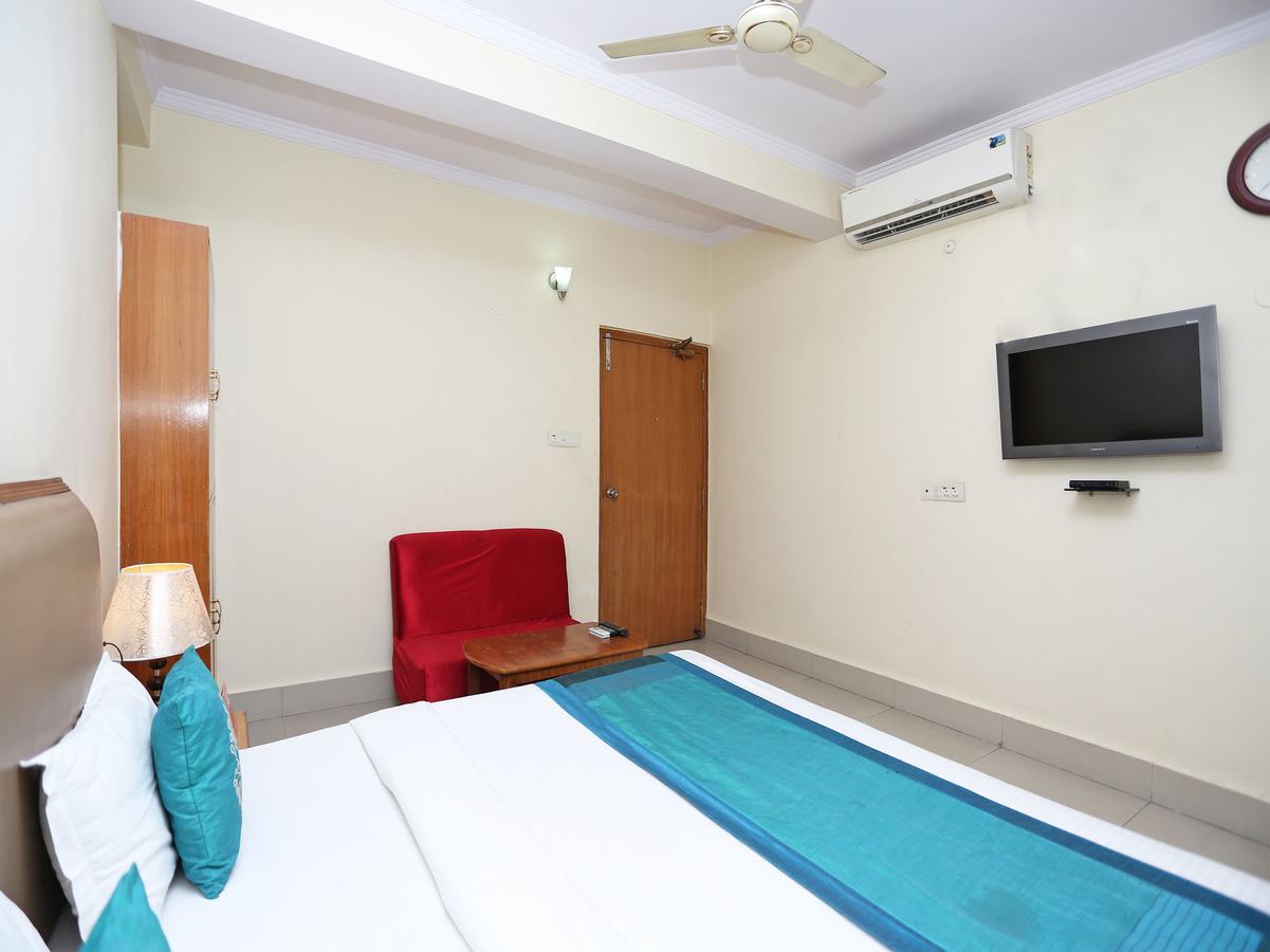 Oyo 10788 Hotel Harisons Continental Patna (Bihar) Exteriör bild